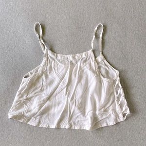 Tiny urban white crop top
